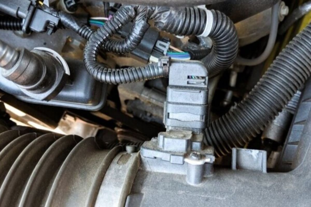 Unplugging Mass Air Flow Sensor While Car Is Running; All You Need To ...